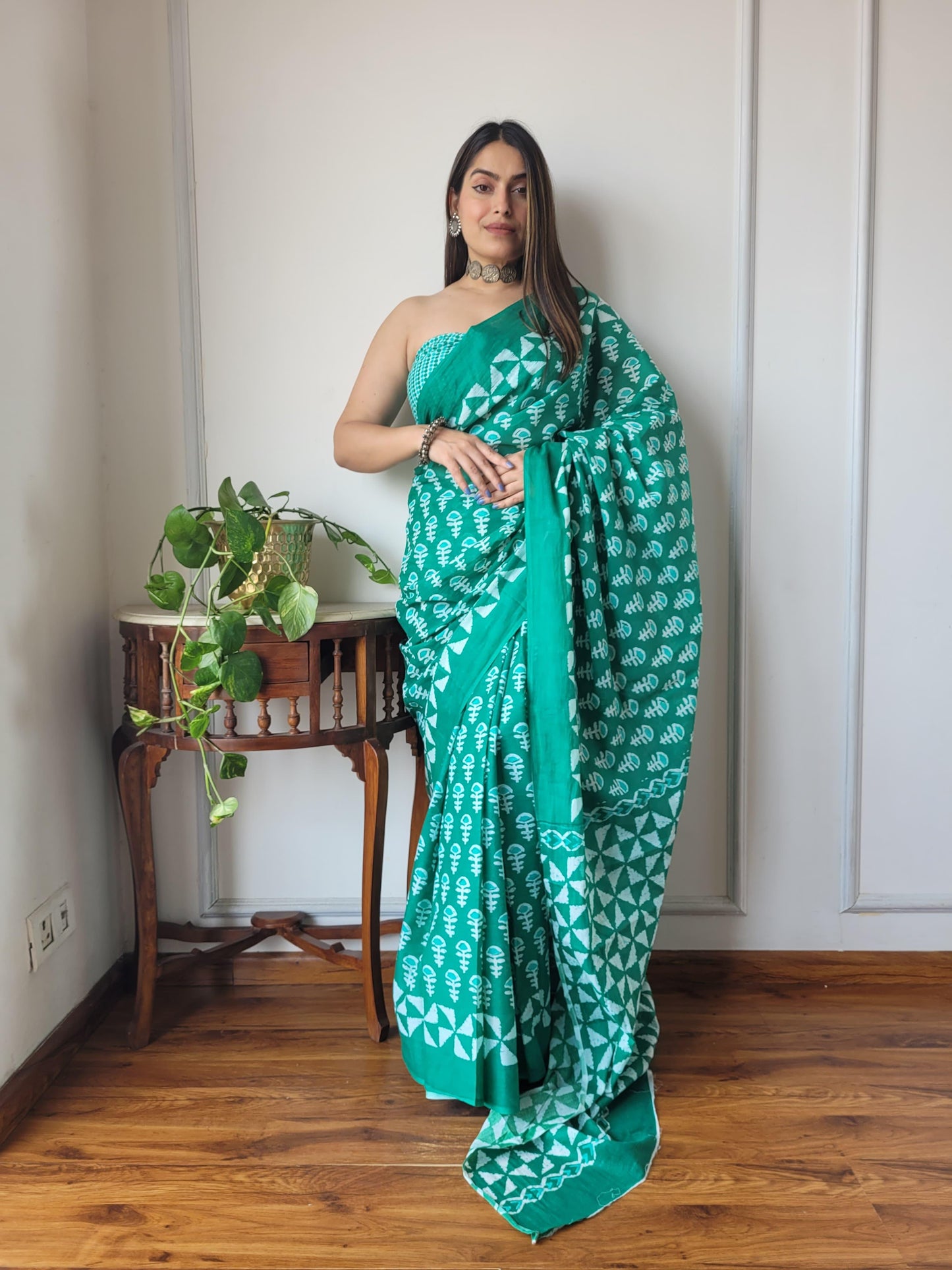 Pure Mulmul Cotton Saree | Bagru Shibori Print