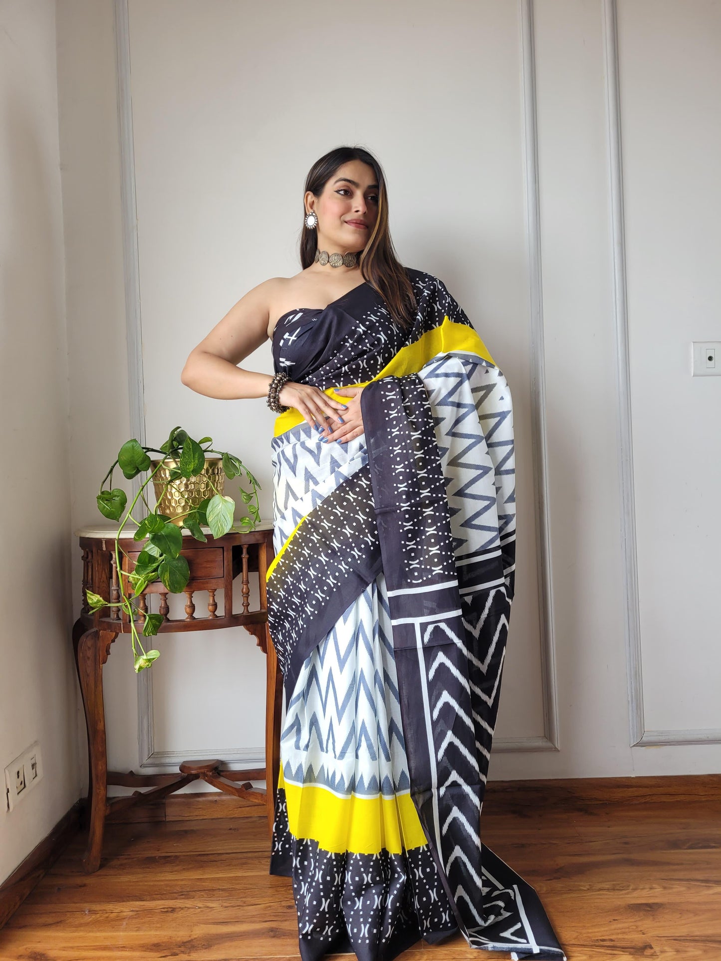 Pure Mulmul Cotton Saree | Bagru Shibori Print